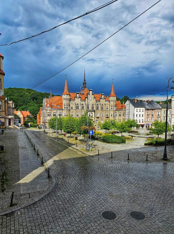 Noclegi Walbrzych Centrum Екстер'єр фото